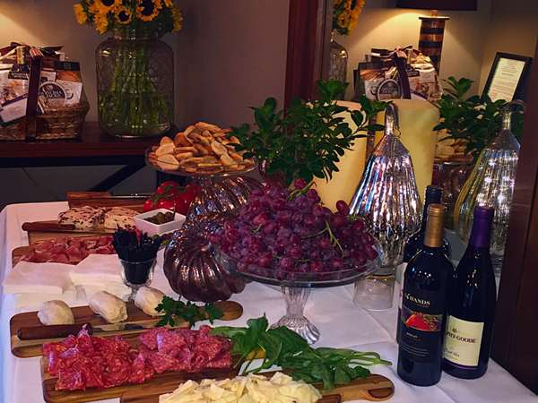 catering table arrangement